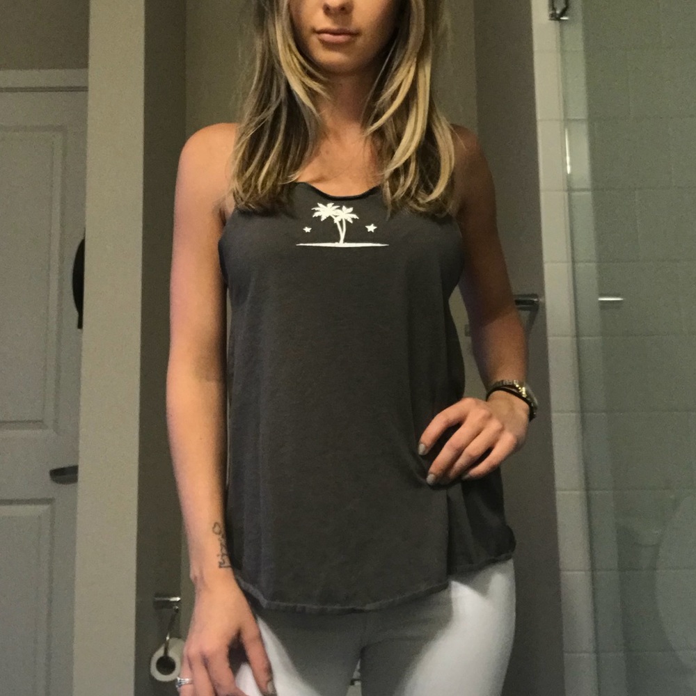 Island Company X Goldfish KISS QYJ tank